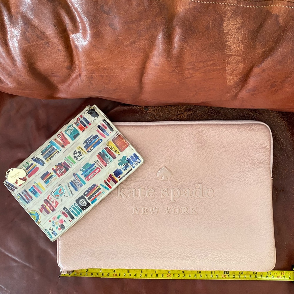 *NEW* Kate Spade Laptop Sleeve with *FREE* Pouch!